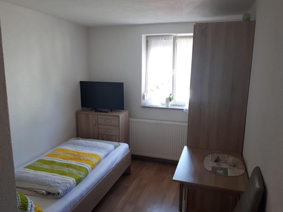 Monteurhotel B27 Ротвайл Екстериор снимка